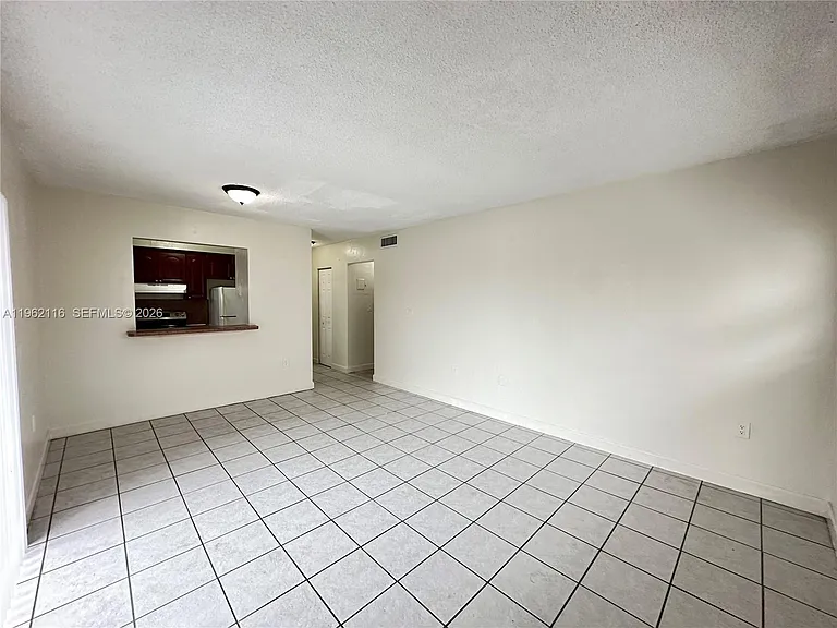 1008 NW 45th Ave #9 — Photo 17
