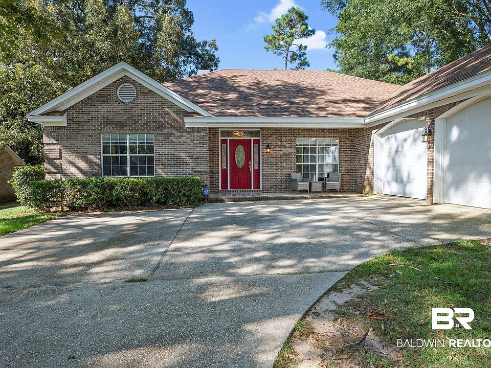1st image of 105 Bel Air Cir