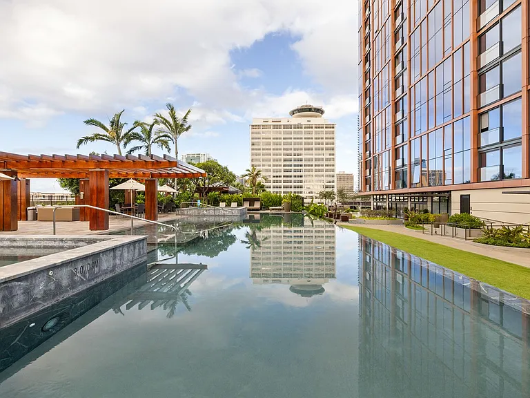 1555 Kapiolani Blvd #2000 — Photo 29