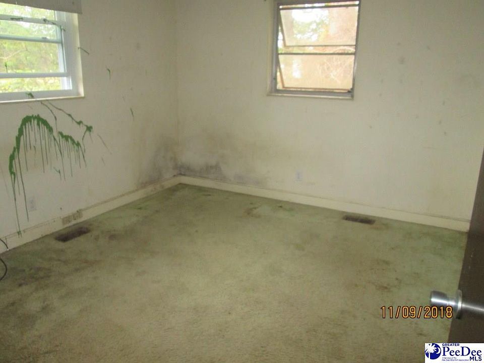 2nd image of 1905 Barnwell Dr
