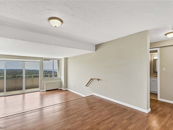 3rd image of 12900 Lake Ave APT 1911