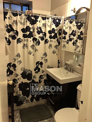 Rented by Mason Group LLC | media 7