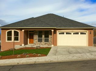 1339 Poppy Ridge Dr, Eagle Pt, OR 97524