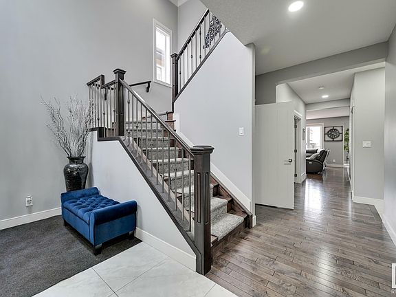 5th image of 16239 137th St NW