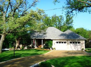 3017 Dunham Woods Rd, Harvard, IL 60033