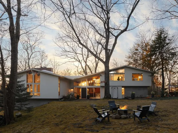 72 Winter St, Lincoln, MA 01773