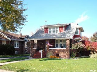 725 W Losey St, Galesburg, IL 61401