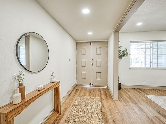 5th image of 6474 N 5th St