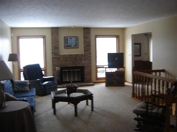 2nd image of 2419 Mohawk Dr