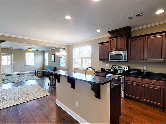 5th image of 509 Brantley Cove Cir