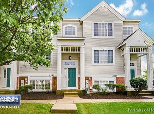 2295 Twilight Dr, Aurora, IL 60503