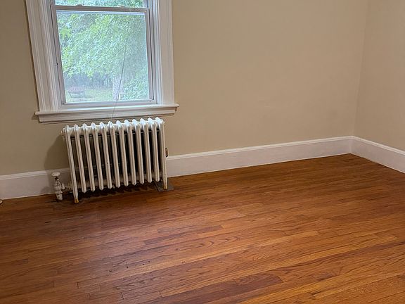 5th image of 117 Colonial Ave