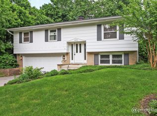 415 Green Bay Rd, Lake Bluff, IL 60044