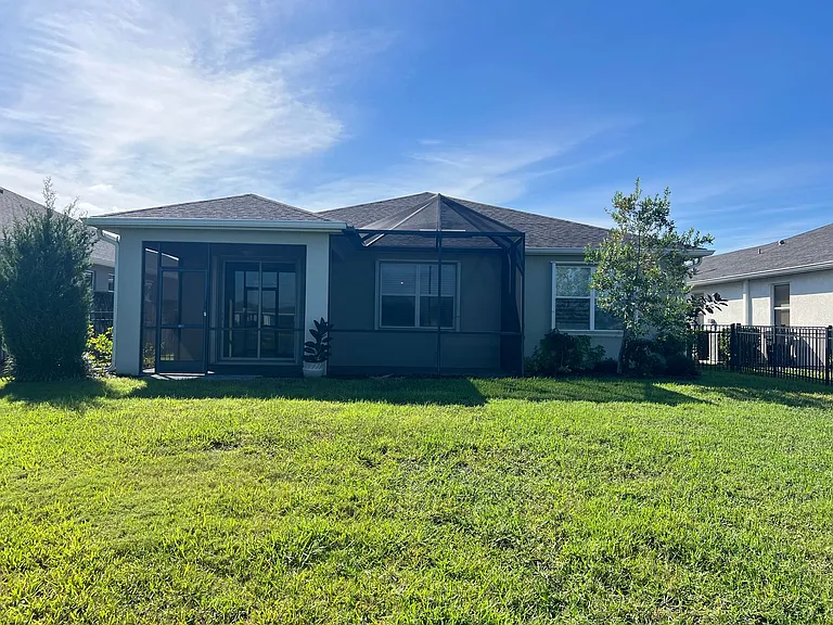 43023 Canon Ct — Photo 50