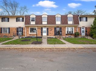 2013 Richton Pl, Richton Park, IL 60471
