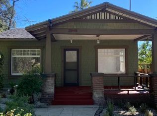 2946 Santa Rosa Ave, Altadena, CA 91001