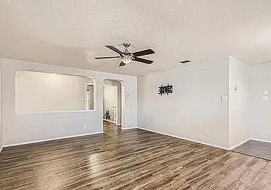 2nd image of 10120 Bermuda Trce