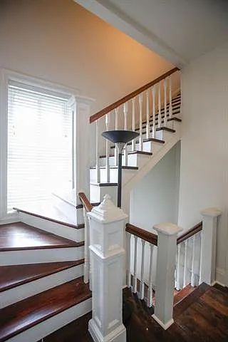 2 bed, 2.0 bath, 1172 sqft, $2,300 — Photo 3