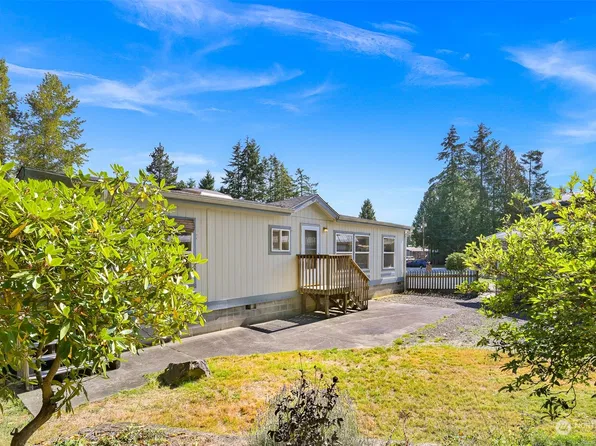 8689 Harbor Drive, Blaine, WA 98230