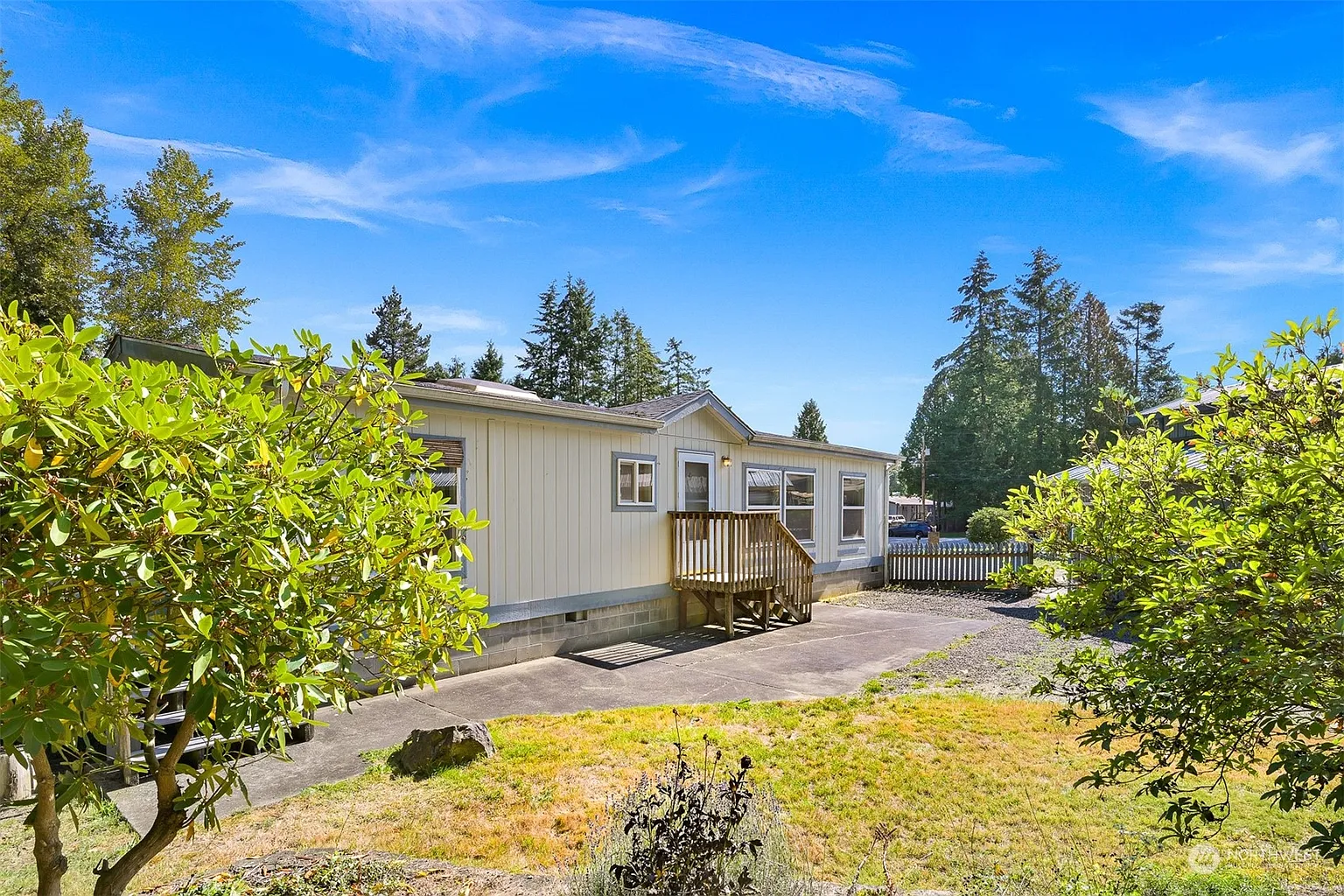 8689 Harbor Drive photo 1