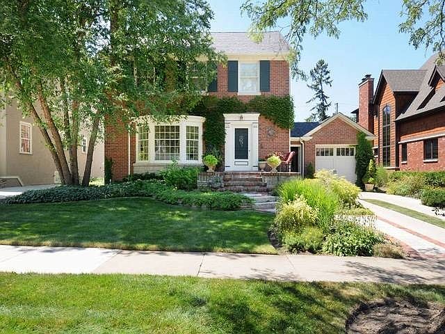 1st image of 4112 Ellington Ave