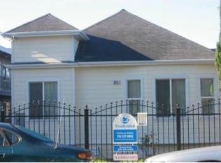 3025 School St, Oakland, CA 94602