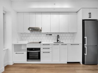 8750 University Cres #802, Burnaby, BC