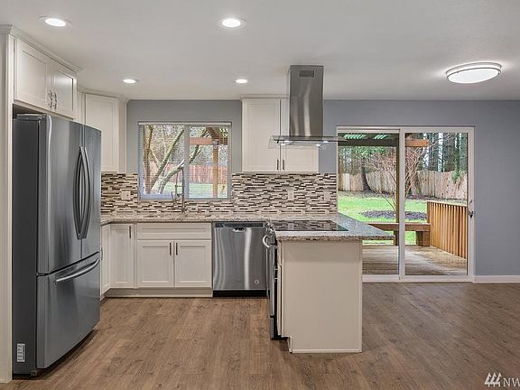 4th image of 14314 97th Ave NW