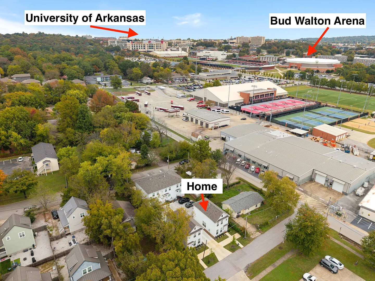 Campus Core-0.5 mi to Bud Walton-2 mi to Downtown — Photo 3