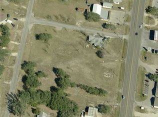 911 Highway 35 N, Rockport, TX 78382