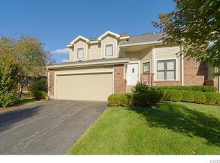 1032 N Spoede Rd, Saint Louis, MO 63146