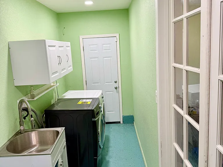 42571 Fontainebleau Park Ln — Photo 23