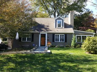 1536 N Jefferson St, Arlington, VA 22205