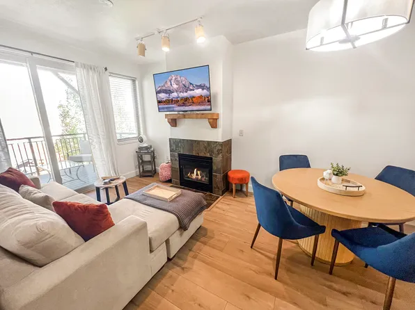 6605 N Overland Dr #E-204, Park City, UT 84098