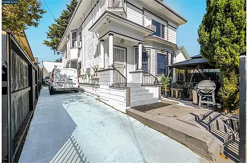 2510 E 21st St #1 Photo 1
