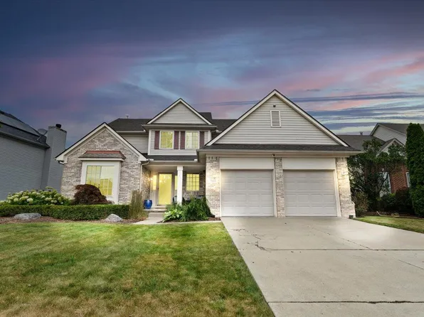 7609 Pioneer Dr, Ypsilanti, MI 48197