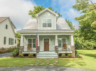 280 W Maine Ave, Southern Pines, NC 28387