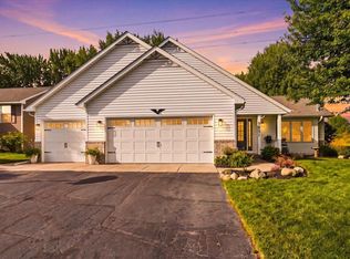 9651 78th St S, Cottage Grove, MN 55016