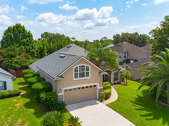 3rd image of 13839 Weeping Willow Way