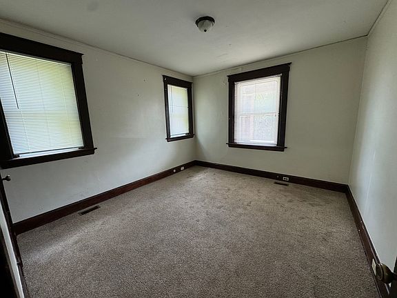 4th image of 2565 Orland Ave #1