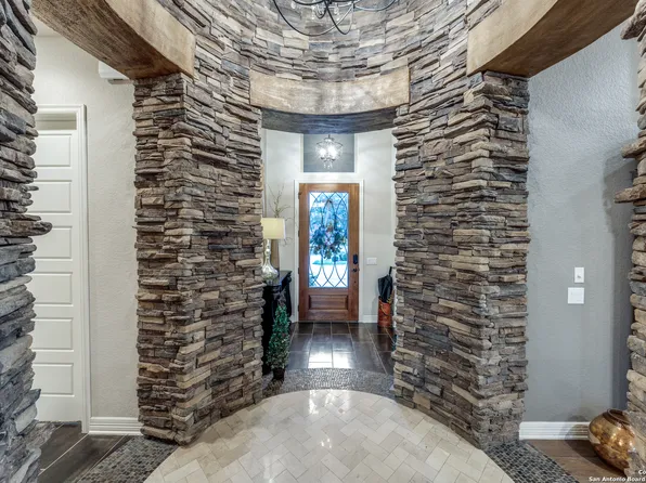 3820 Fox Trot Trail, Bulverde, TX 78163