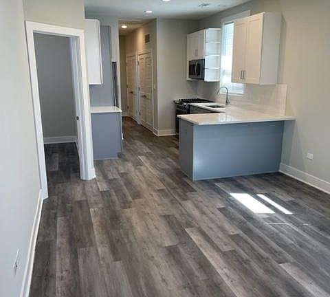 4th image of 5614 W Grand Ave #2