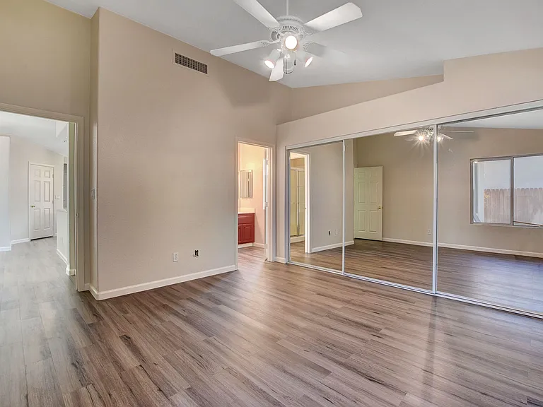 7616 Vista Hills Dr — Photo 27