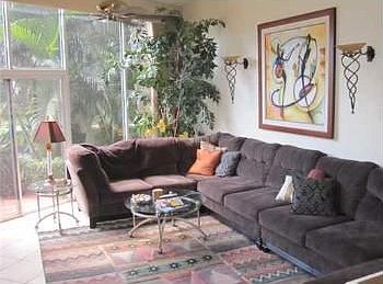 5th image of 3056 NE 49th St #6