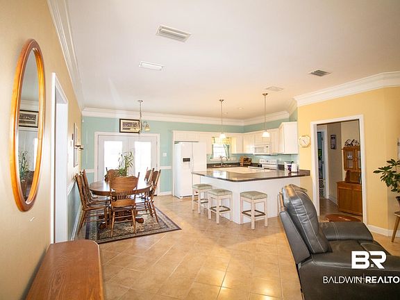 2nd image of 2432 Twin Pines Cir