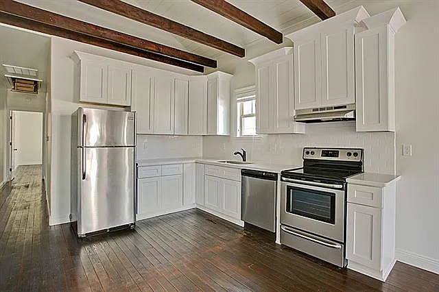 625 S Hennessey St — Photo 5