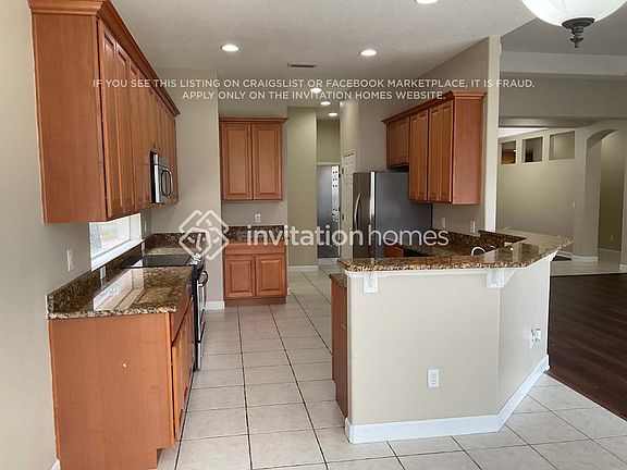 5th image of 1627 Whitney Isles Dr