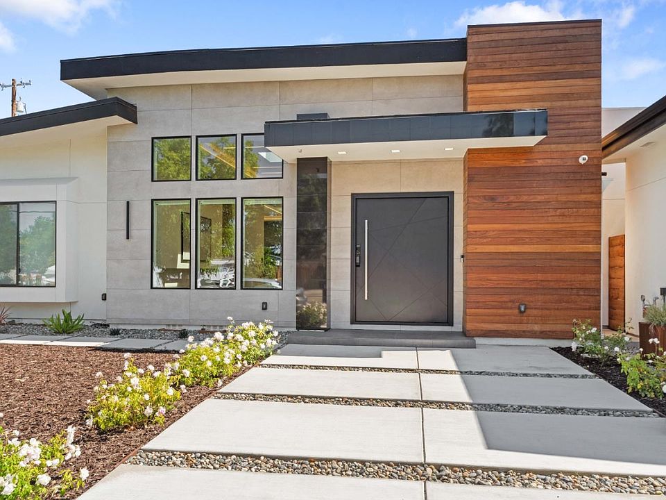 Y☆S 13197 Berwick St, Saratoga, CA 95070 | MLS #ML82005390 | Zillow