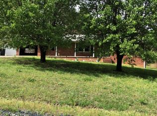 3280 Marlboro Church Rd #R, Sophia, NC 27350