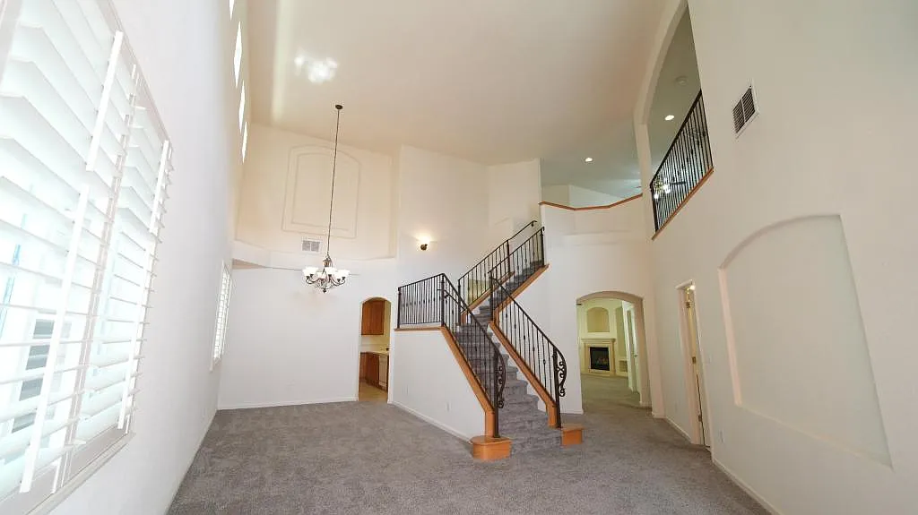 Building Photo - 10315 Berryessa Dr